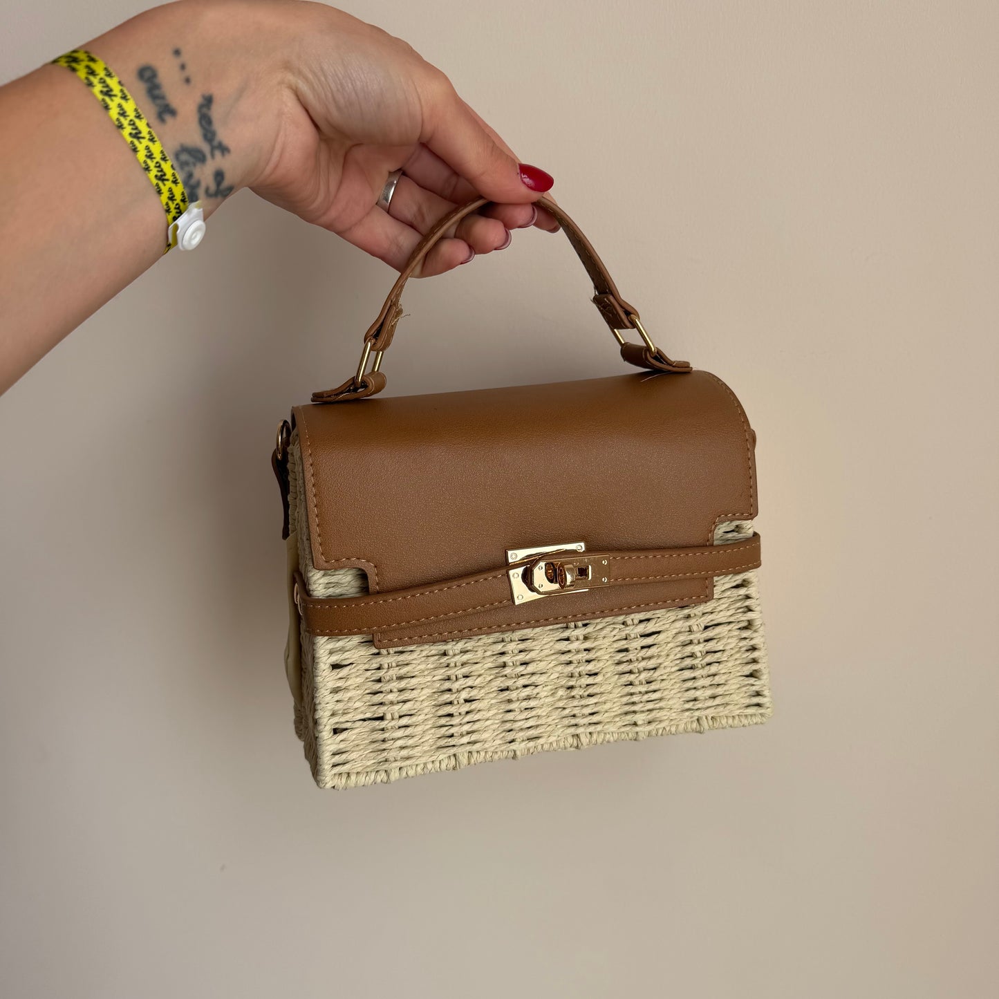 Borsa Livia
