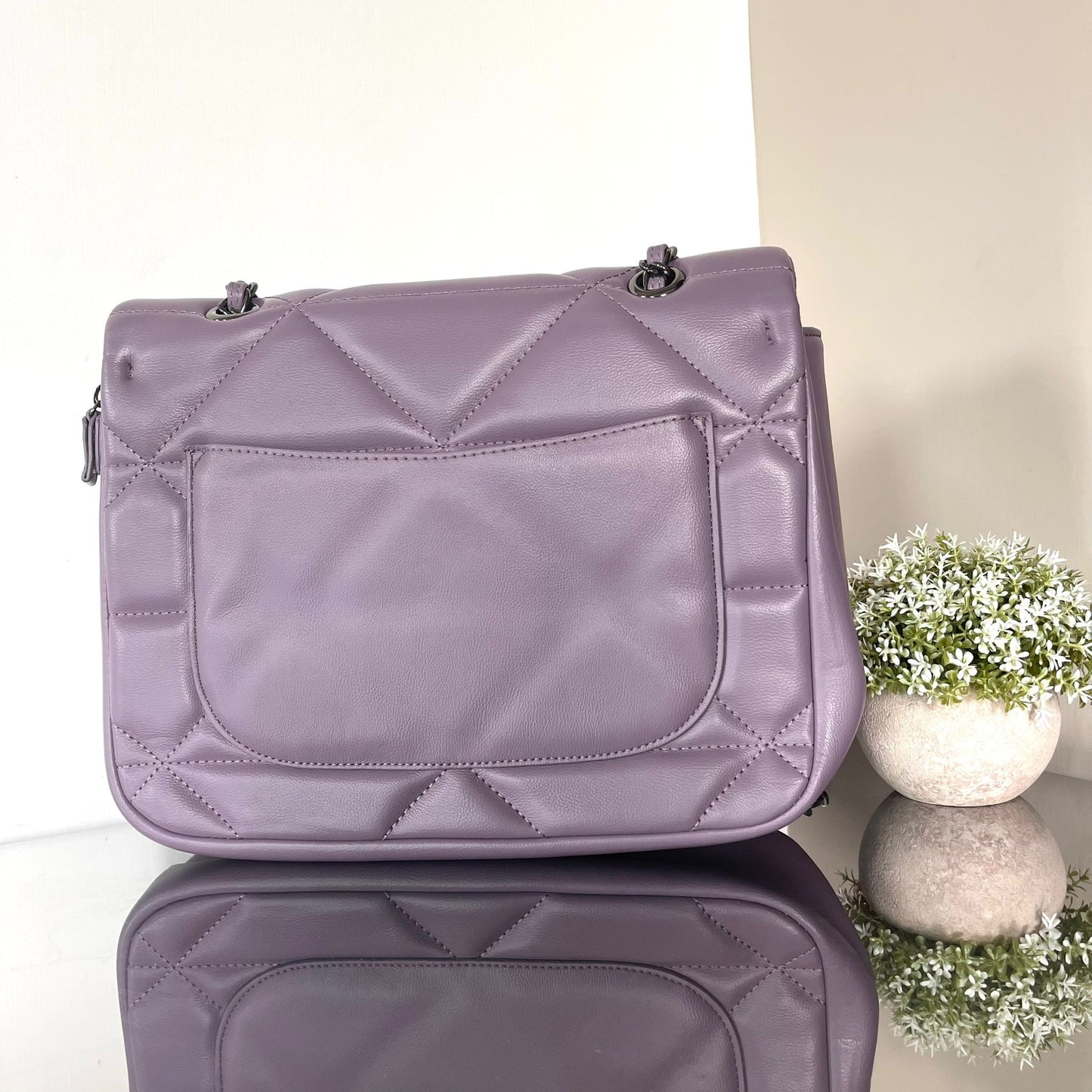 Borsa Holly