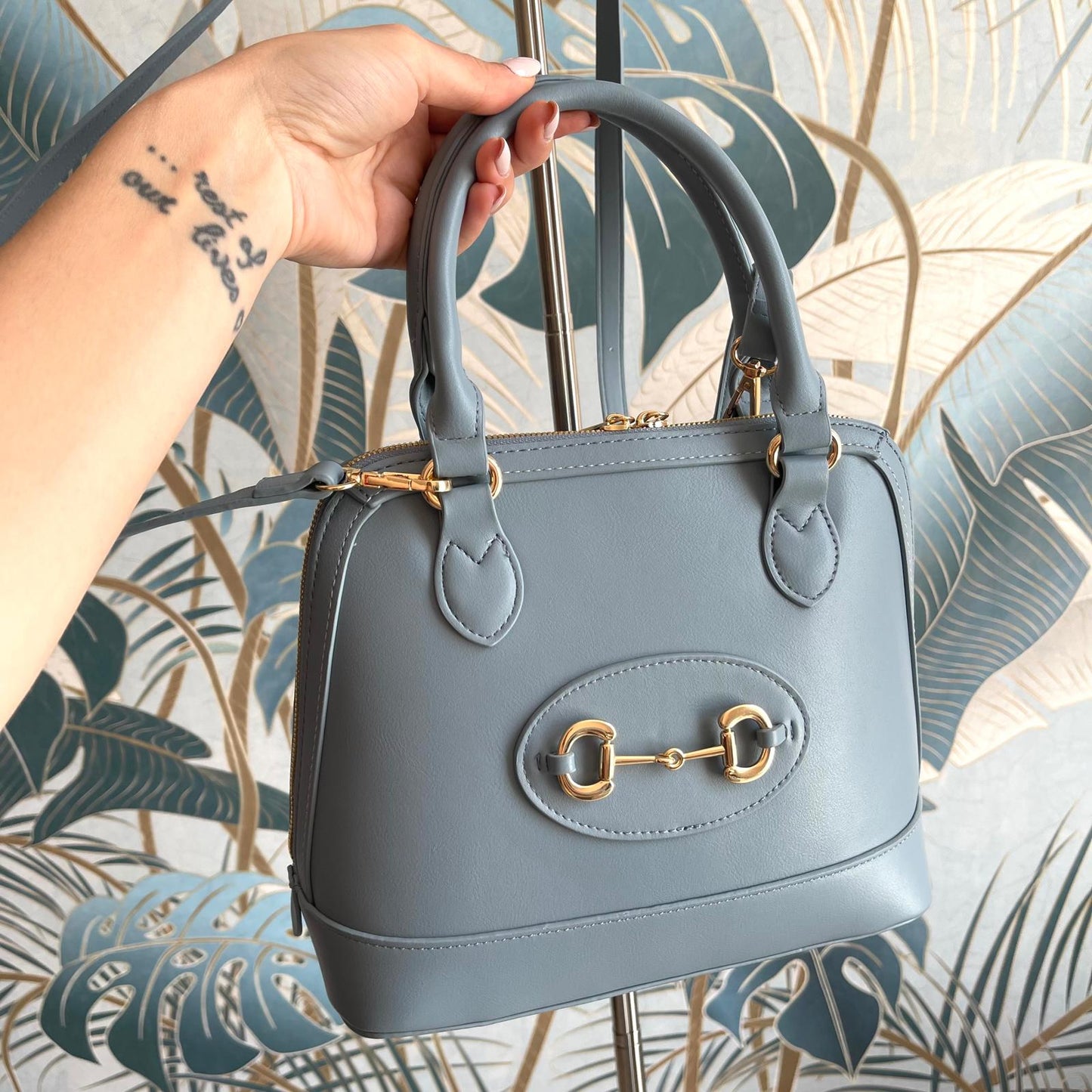 Borsa Lady