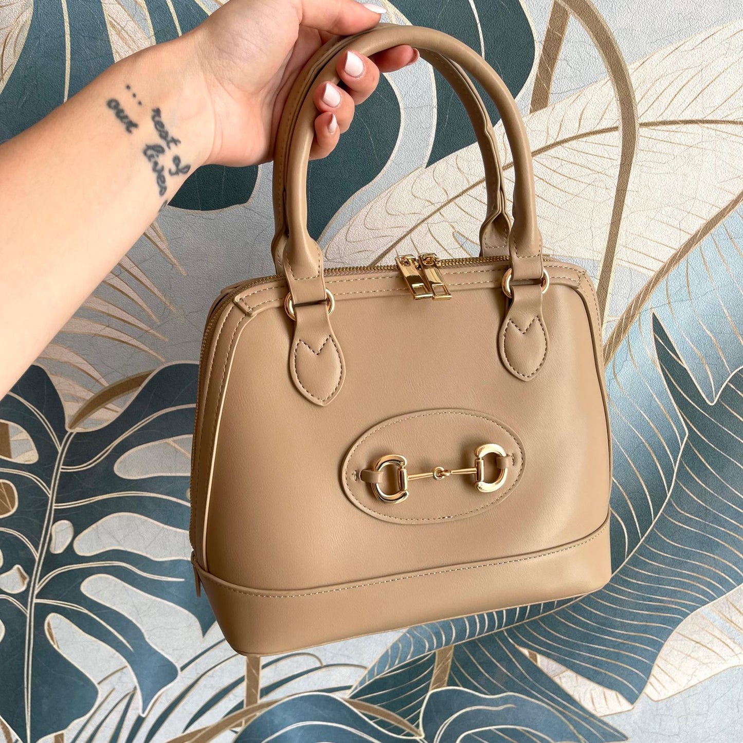 Borsa Lady