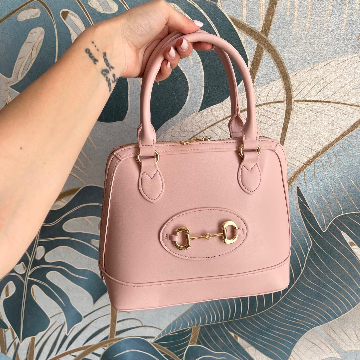 Borsa Lady