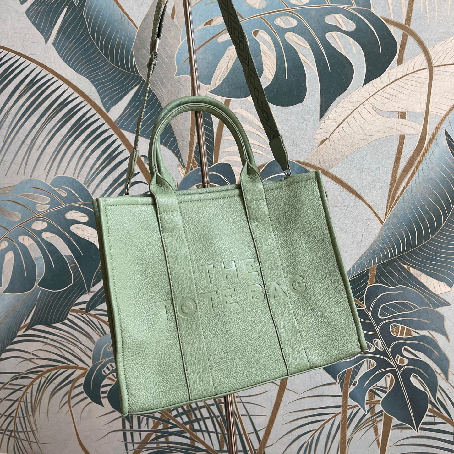 Big Tote
