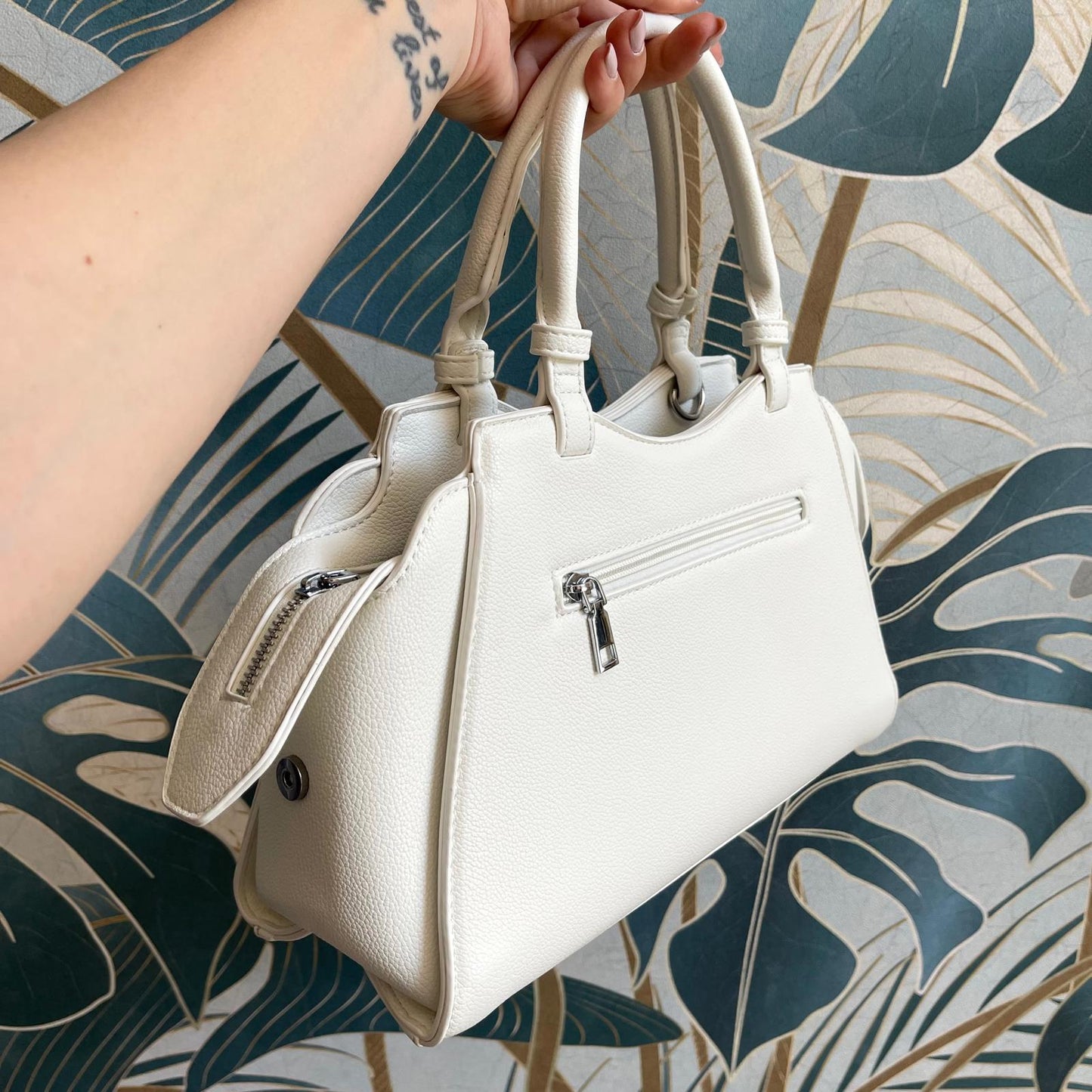 Borsa Cassandra
