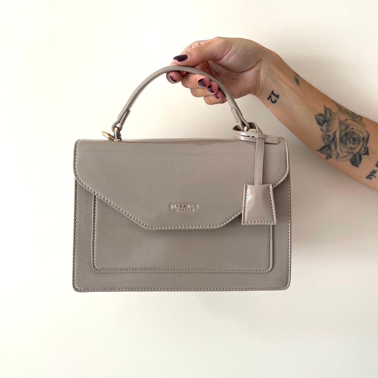 Borsa Eterna