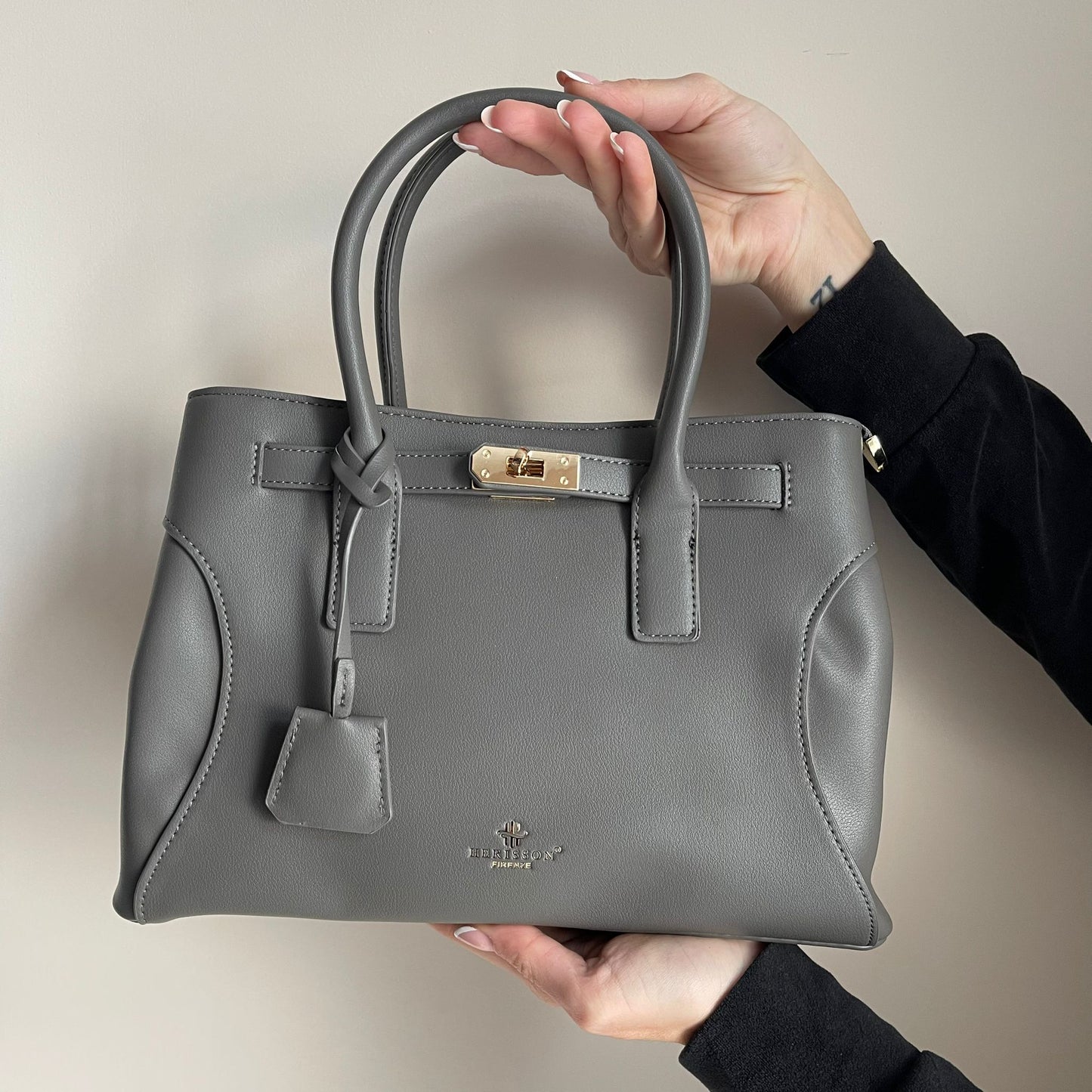 Borsa Mira