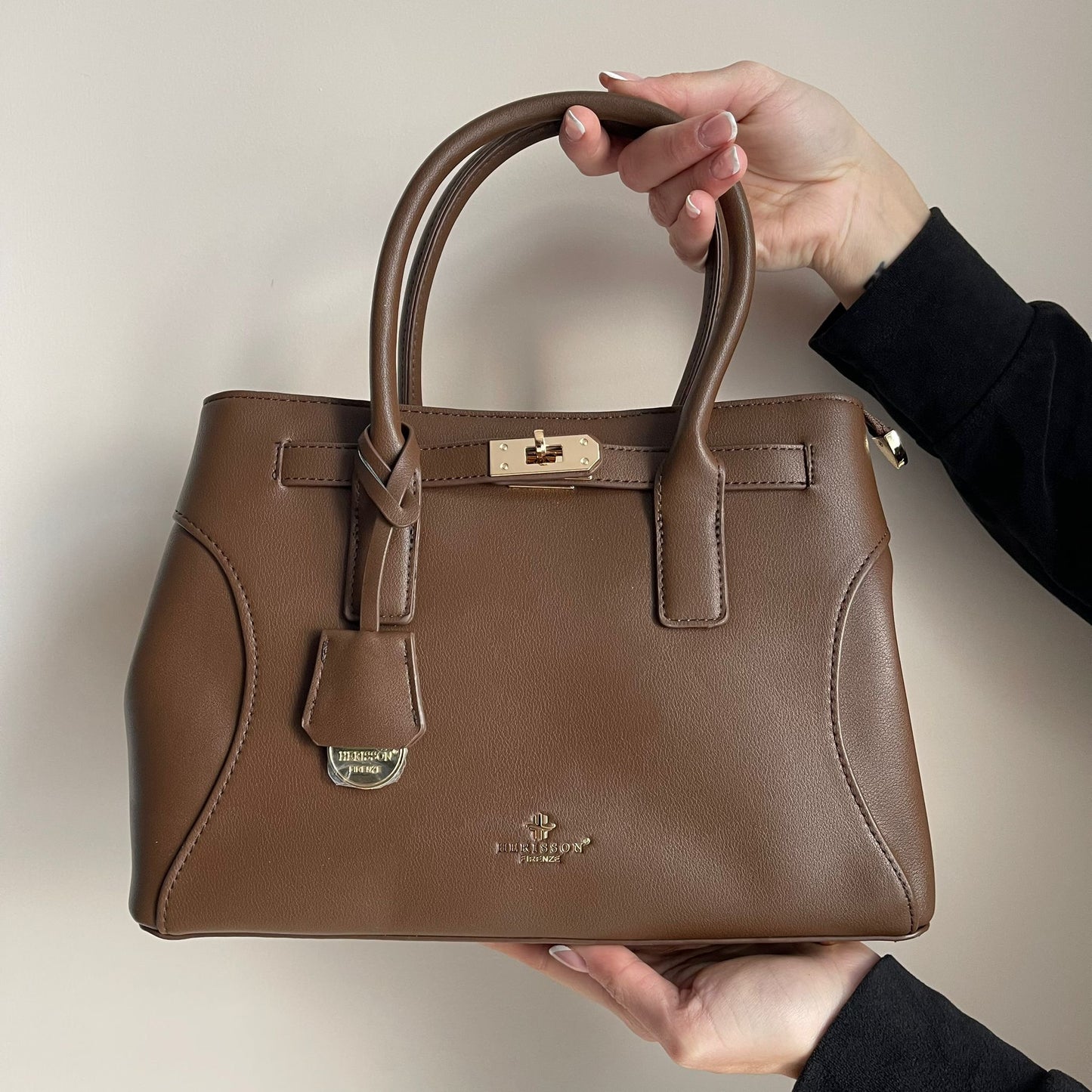 Borsa Mira