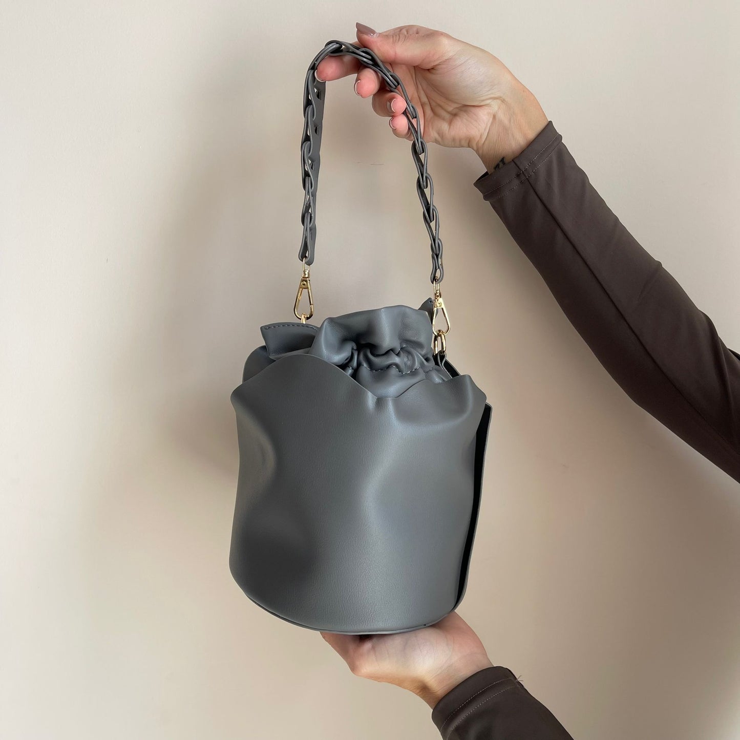Bucket Eleonoire
